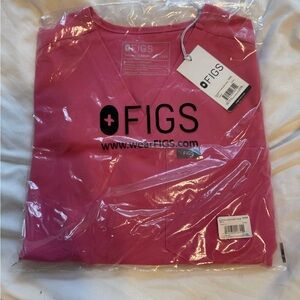 Figs V-Neck Scrub Top in Pink